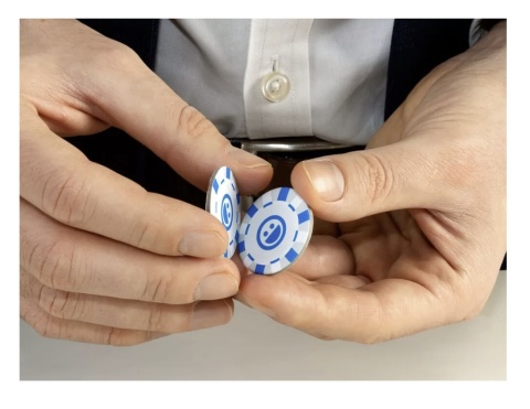 ZABAWKA GRA MAGICZNY KUFEREK - BURSZTYNOWY , ALEXANDER